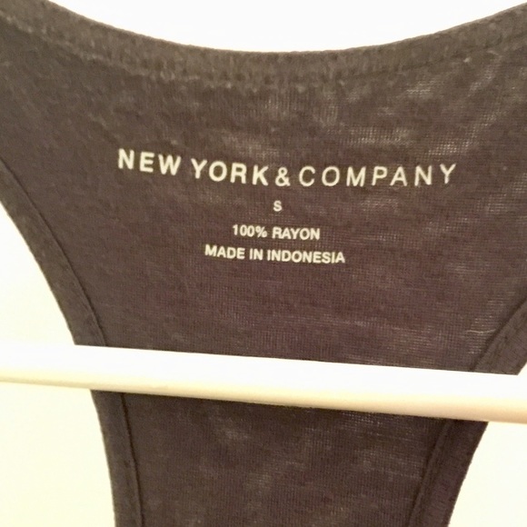 Racerback sleeveless vest - Picture 2 of 3